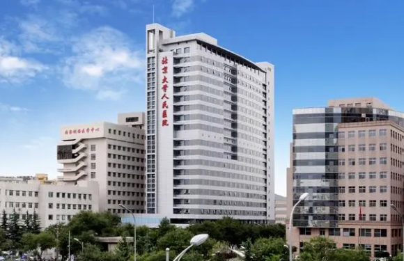 北京大學人民醫(yī)院口腔科好嗎？價格如何？附醫(yī)院醫(yī)生簡介+真人案例