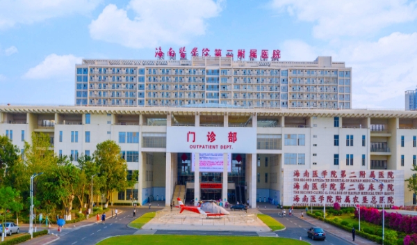 海南醫(yī)學院第二附屬醫(yī)院口腔科醫(yī)生技術行不行？從各方面了解
